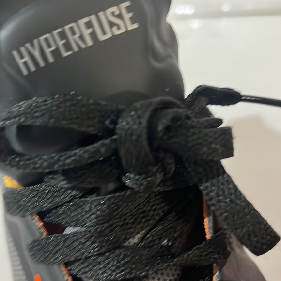 Nike Zoom Hyperfuse size 5 - Picture 10 of 12